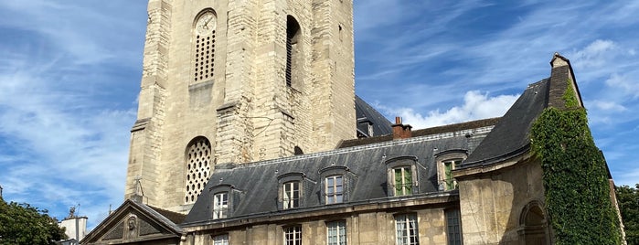 Abbaye de Saint-Germain-des-Prés is one of free Paris places!.