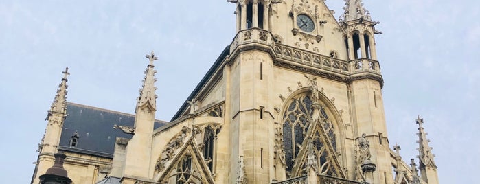 Église Saint-Bernard de la Chapelle is one of Églises & lieux de cultes de Paris.