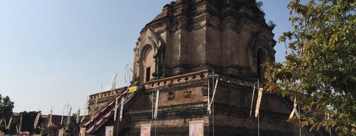 Wat Chedi Luang Varavihara is one of Lugares favoritos de phongthon.