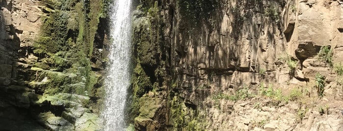 Waterfall in Abanotubani | ჩანჩქერი აბანოთუბანში is one of Georgia Vacation | 4 days.