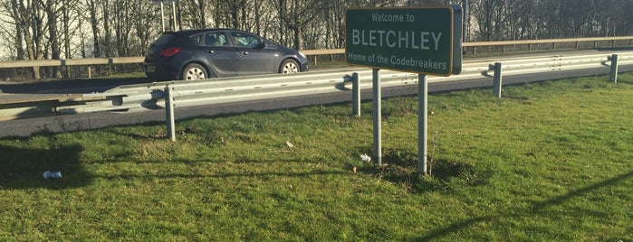 Bletchley is one of Posti che sono piaciuti a Mia.