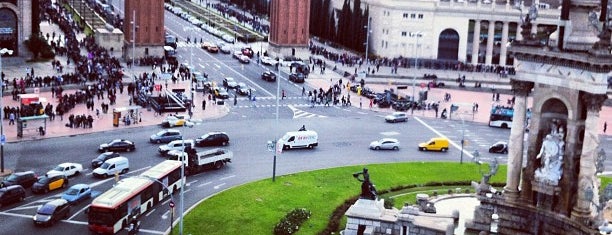 Plaça d'Espanya is one of Barcelona.