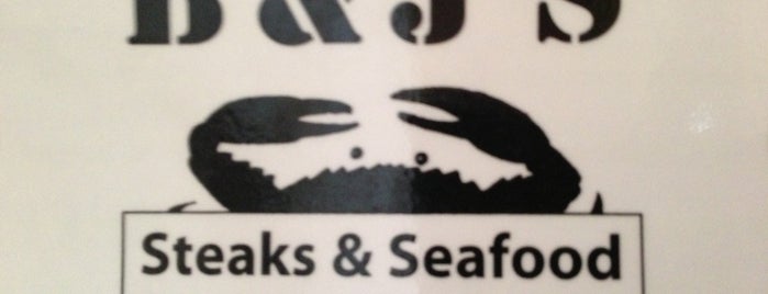 B&J's Seafood is one of Lugares favoritos de Frank.
