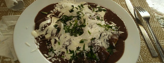La cocina de Carlos is one of Posti che sono piaciuti a Luis Germán.