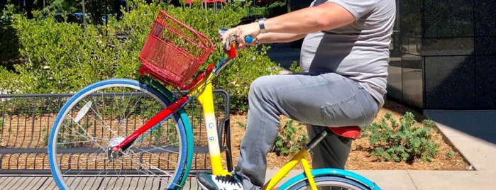 Googleplex is one of USA Road Trip 2019.