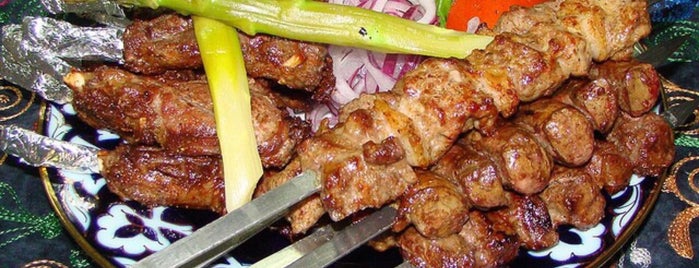 Кальян-бар Бедуин is one of выпить и поесть.