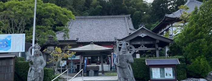 最上寺 is one of 千葉県の行ってみたい神社.