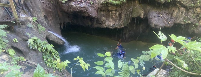 Sosua Beach is one of Locais curtidos por Dario.