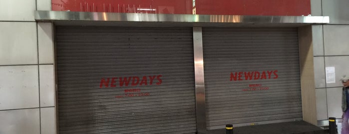 NEWDAYS 新宿西口店 is one of 気になるスポット.