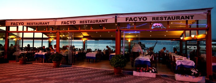 Façyo Restaurant is one of Büyükada.