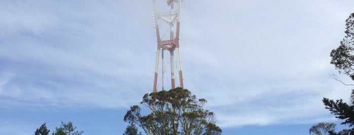 Quarry Road Trail is one of Hiking trails in and around San Francisco.