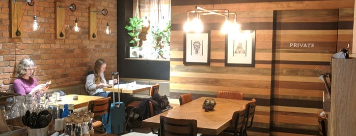 Barista Coffee House is one of mariza's Saved Places.