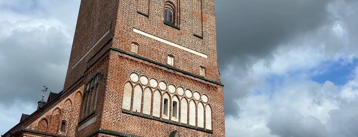 Tartu Jaani Kirik / St. John's Church is one of Lugares favoritos de Michael.