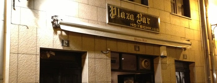 Plaza Bar is one of Aveiro.