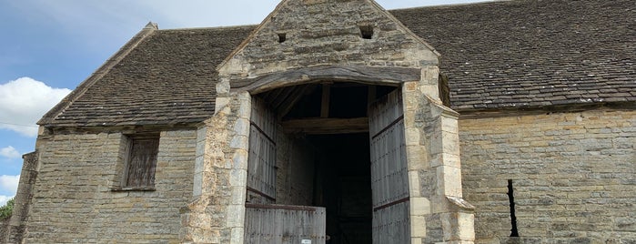 Ashleworth Court & Tithe Barn is one of Historic Places.