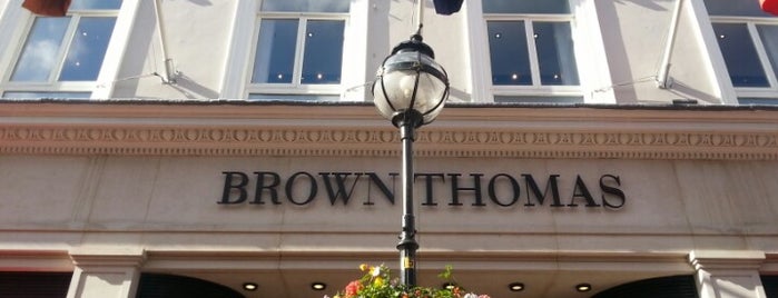 Brown Thomas is one of W 님이 좋아한 장소.