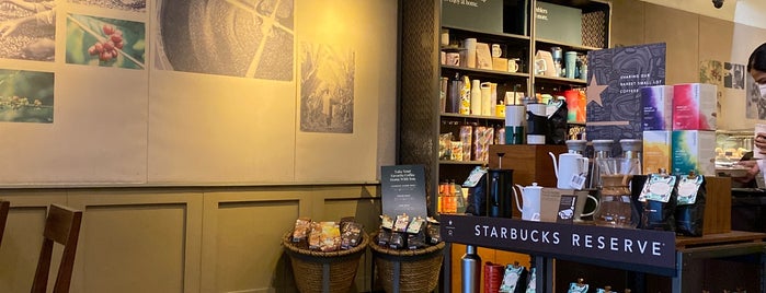Starbucks Reserve is one of Coffee Hopping: Manila.