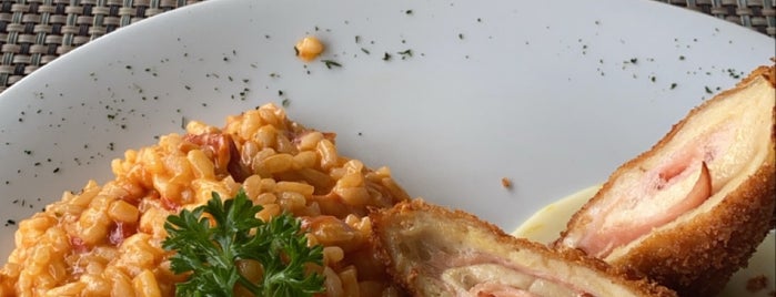 Sauz Restaurante e Terraço is one of Soraiaさんのお気に入りスポット.