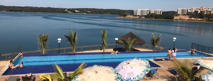 Resort do lago is one of Locais curtidos por Fabrício.