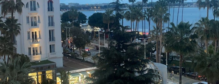 Hôtel Majestic Barrière is one of Cot d'azur et Monaco.