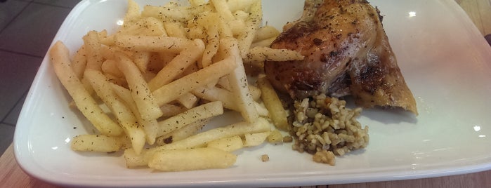 Chicken With A Twist is one of Locais curtidos por Seda.