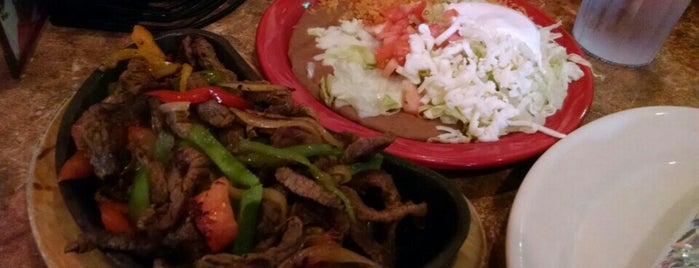 Mexican Restaurant is one of Lugares favoritos de Jeff.