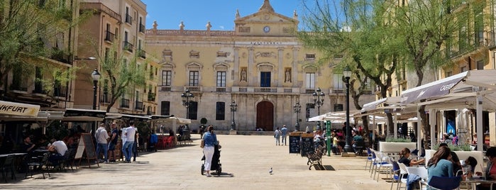 Plaça de la Font is one of Tarragona essentials.