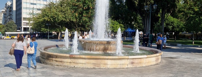 Syntagma Square Fountain is one of Афины.