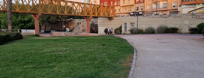 Сад «Турия», участки старого русла I и II is one of Valencia.