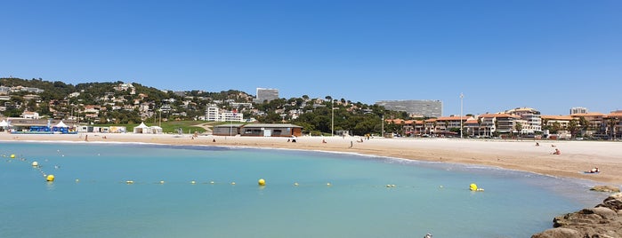 Plage du Grand Roucas Blanc is one of Tempat yang Disukai Rosa María.