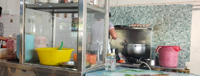 Restoran Multi Mart 满地好 is one of Johor trip.