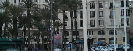 Plaza Puerta del Mar is one of Comunidad Valenciana.