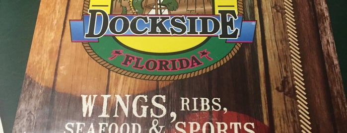 Gator's Dockside is one of Lugares favoritos de Jeff.