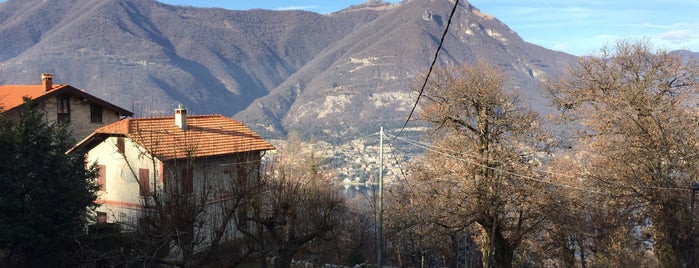 Crotto Piazzaga is one of Ristoranti fatti.