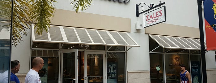 Zales Outlet is one of Orlando Venues.