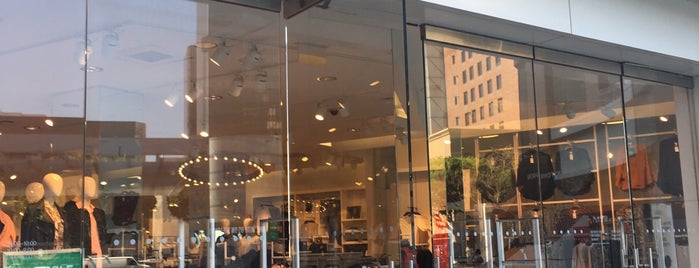 H&M is one of The 11 Best Clothing Stores in Downtown Los Angeles, Los Angeles.