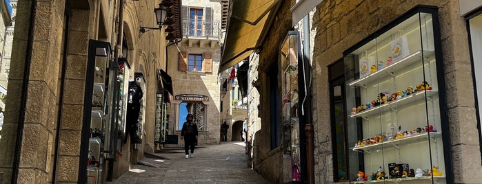 Città di San Marino is one of Travel.