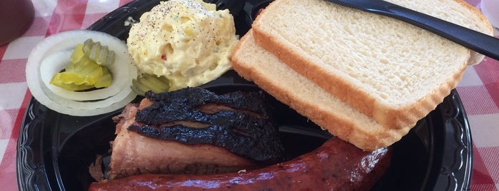 Eds Smok-N-Q is one of San Antonio's best eats, drinks and what nots.