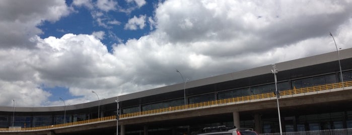 Aeropuerto Internacional El Dorado (BOG) is one of Aeropuertos de Colombia.