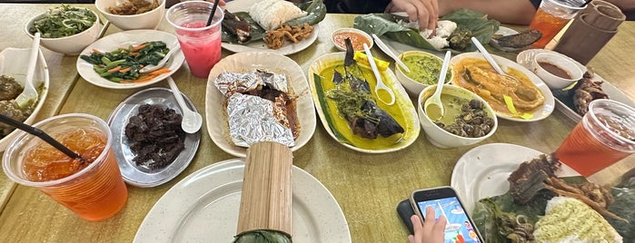 Nasi Bamboo Sungai Klah is one of Setiawan.