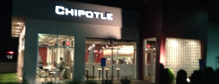 Chipotle Mexican Grill is one of สถานที่ที่ Jessica ถูกใจ.