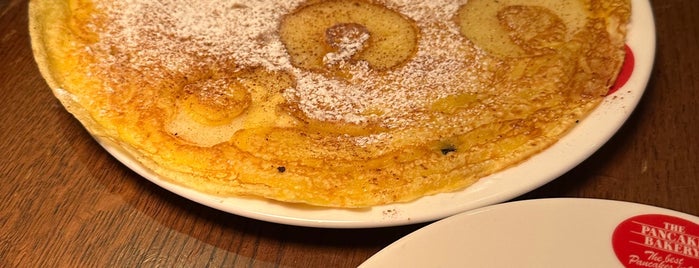 The Pancake Bakery is one of Кафе.