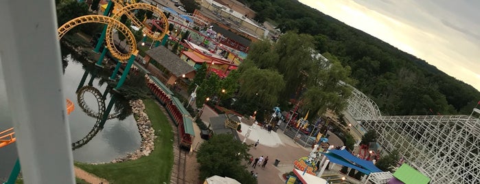 Ferris Wheel is one of valleyfair.