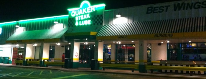 Quaker Steak & Lube® is one of Lieux qui ont plu à Nick.