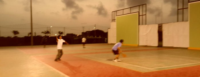 Canchas de Fronton PUCP is one of Pucp.