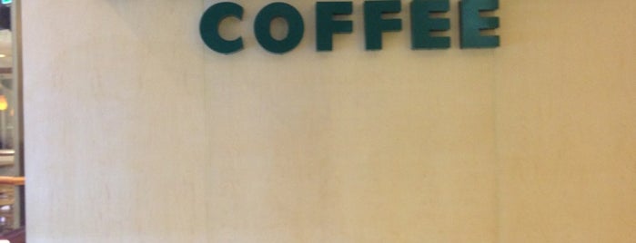 Starbucks is one of Lugares favoritos de Marisa.