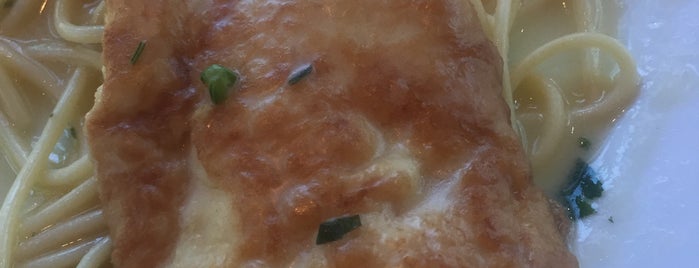 Esposito's Pizza is one of Lieux sauvegardés par Lizzie.