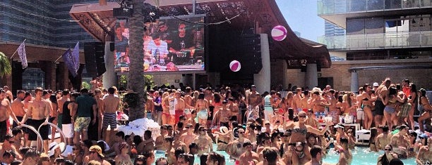Marquee Nightclub & Dayclub is one of Mark's Saved Places.