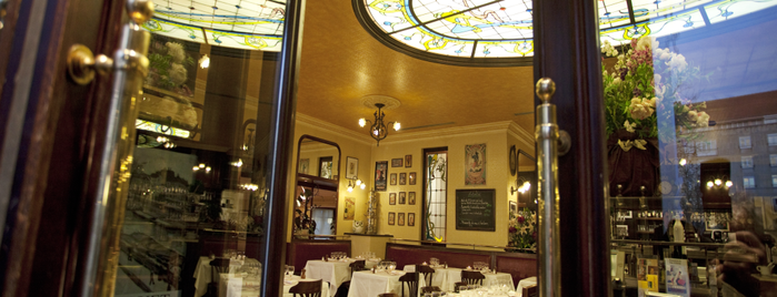 Le Bistroquet is one of Lugares favoritos de Bertrand.