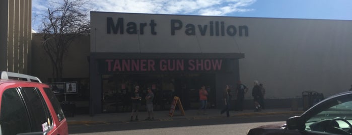Tanner Gun Show is one of Posti salvati di JD.